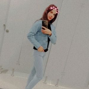 Meet your Posher, Priya